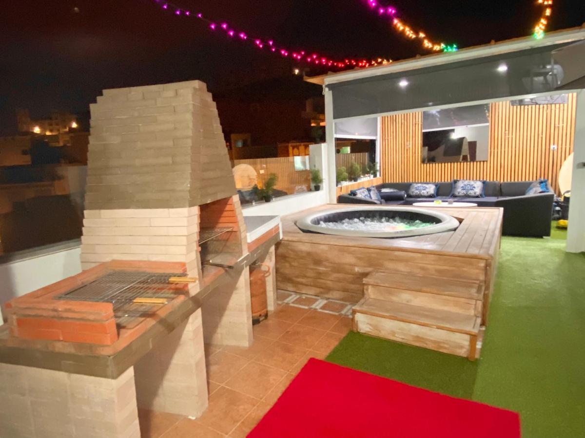 Appartement Avec Terasse Jaccuzi Barbecue Netflix Vue Sur Mer Totalement Gratuit Sans Supplement 胡塞马 外观 照片